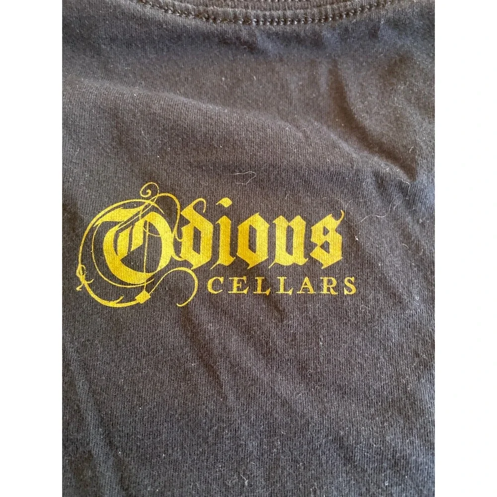 Odious Cellars‎ Graphic Black T-Shirt With Gold & Teal Design Unisex L